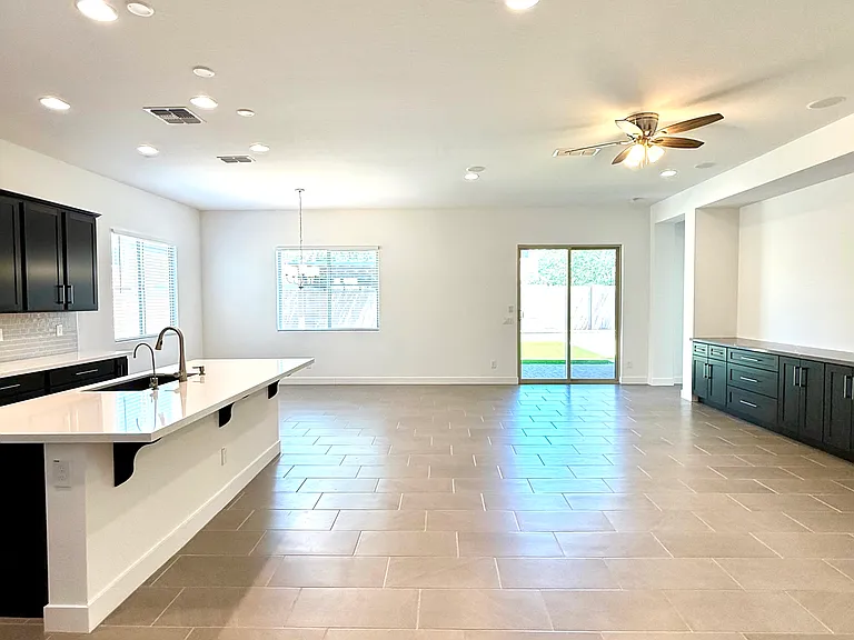 3824 E Fiesta Flower Ln — Photo 15