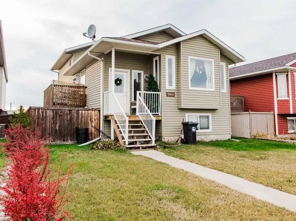 10404 E 98a St, Grande Prairie County No. 1, AB T8X 5G1