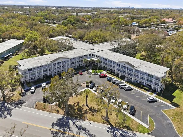2020 World Parkway Blvd APT 54, Clearwater, FL 33763
