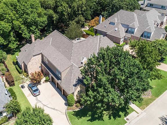4th image of 911 Parkview Ln