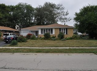 16469 Roy St, Oak Forest, IL
