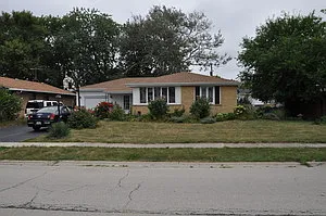 16469 Roy St photo 1
