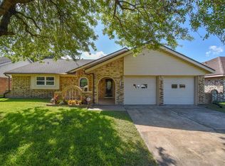 4514 Ponca St, Pasadena, TX 77504