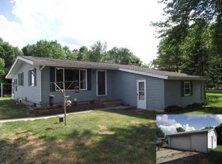 6649 County Road R, Oshkosh, WI 54902