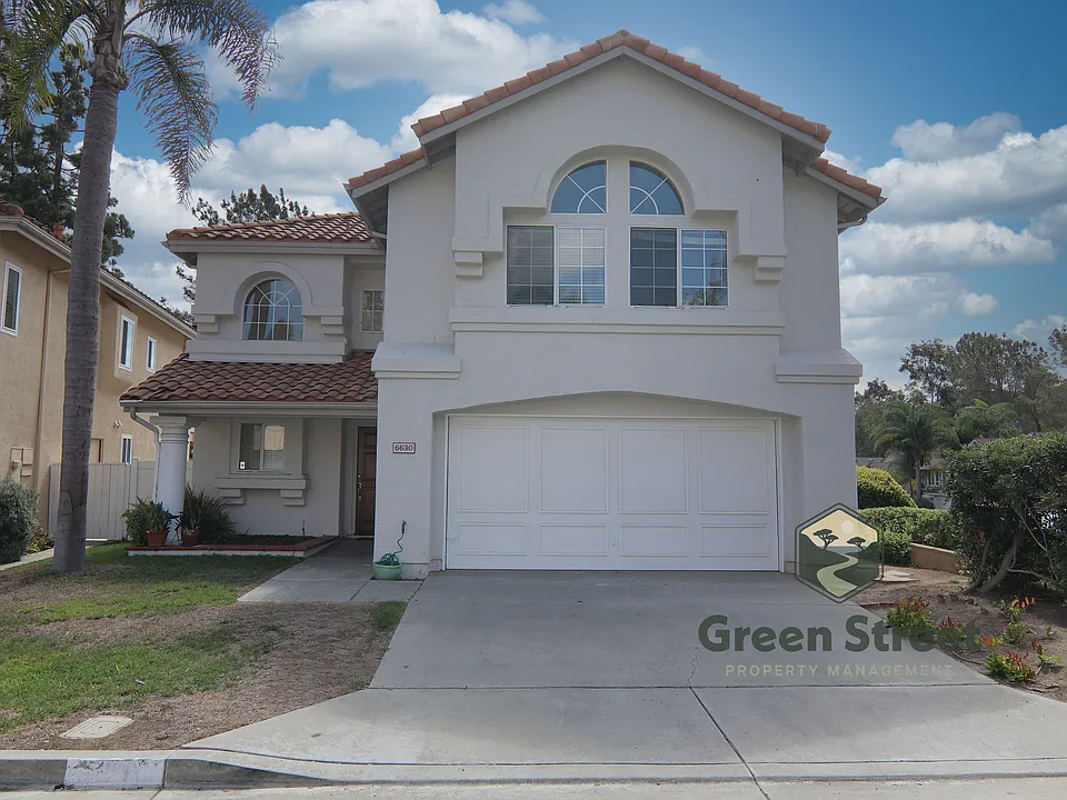 6630 Corte Loma
