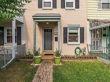 2 bed, 1283 sqft, $3,800 — Photo 1