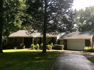 531 Dieterlen Rd, Henryville, IN 47126