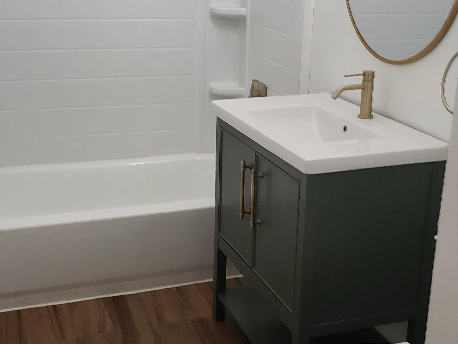 3 bed, 1640 sqft, $2,500 — Photo 3