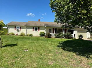 267 Cartpath Rd, North Wilkesboro, NC 28659