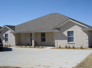 442 Freeman Ave, Bryan, TX 77803