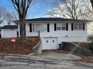 908 Ann St, Atchison, KS 66002