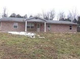 10264 Golden Pheasant Rd, Cadet, MO 63630