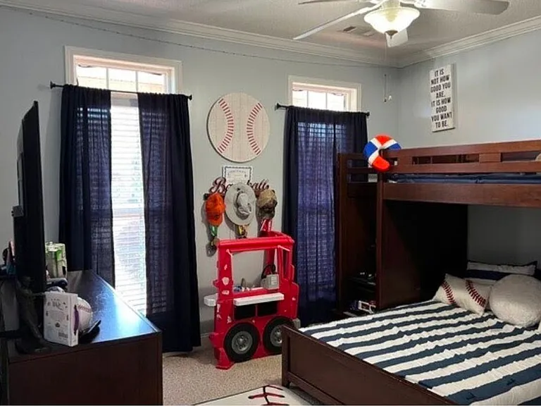 106 Prestige Dr — Photo 26