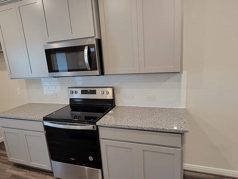 1231 Meyers Mdw — Photo 11