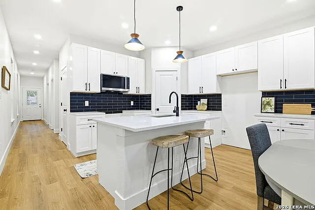 1801 W Southcross Blvd — Photo 8