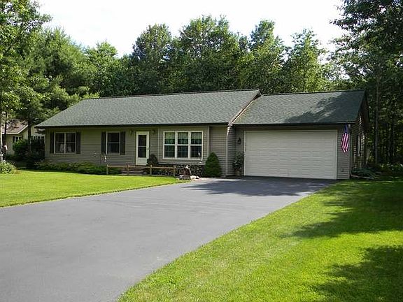 3rd image of 8530 Oak Park Cir