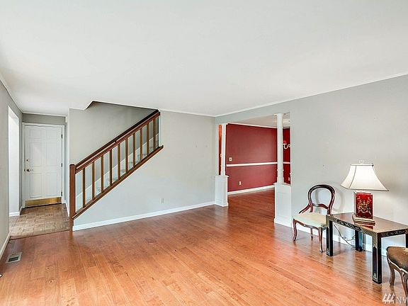 4th image of 11715 Brian Ln NW