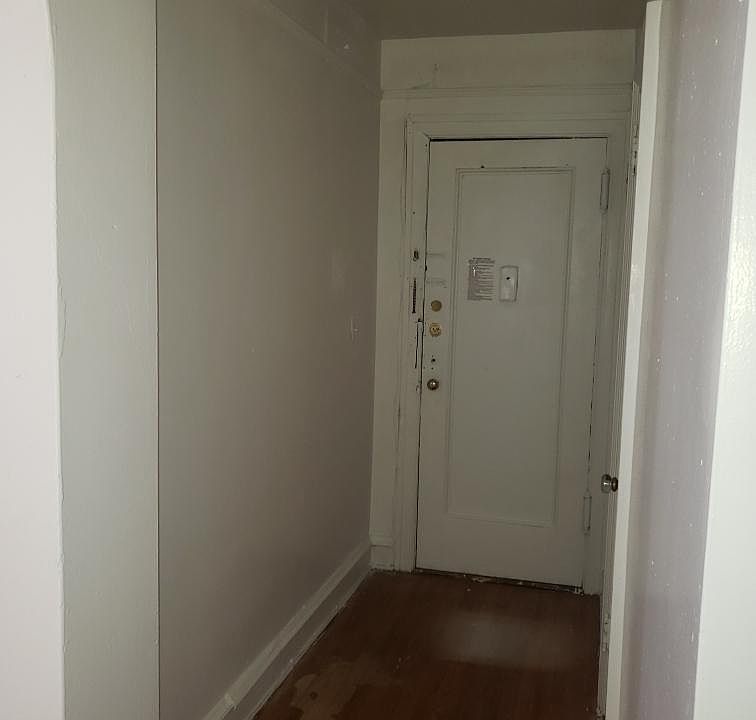 1st image of 14018 Ash Ave APT 5H