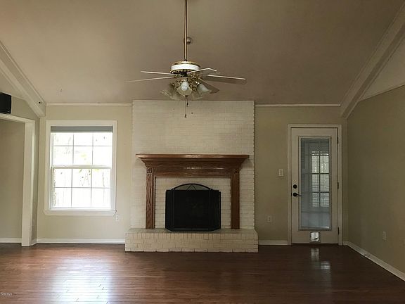 4th image of 802 Anniston Ave