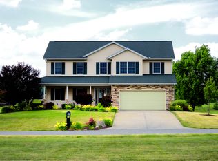 7690 W Nottingham Dr, Nappanee, IN