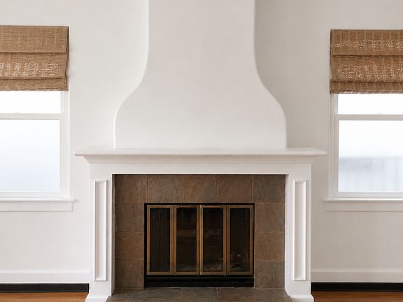 5th image of 25 Bay Shore Ave