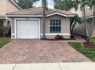 3418 Commodore Ct, West Palm Beach, FL 33411