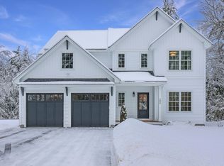 1800 Bound Tree Rd, Contoocook, NH 03229