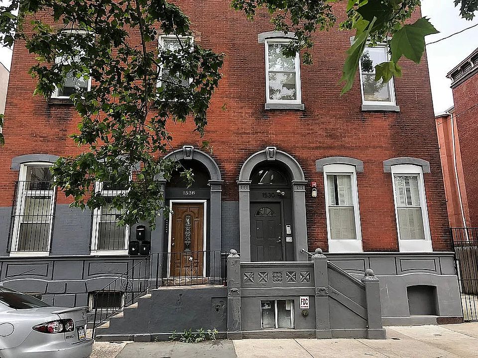 1st image of 1528 N 17th St APT 3R