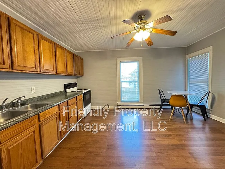 706 Walker Ave #B — Photo 5