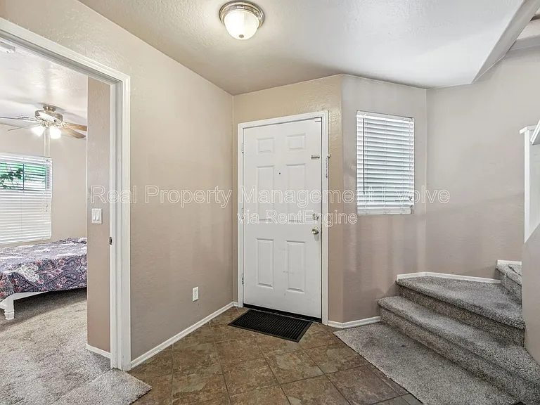 12571 W Mauna Loa Ln — Photo 30