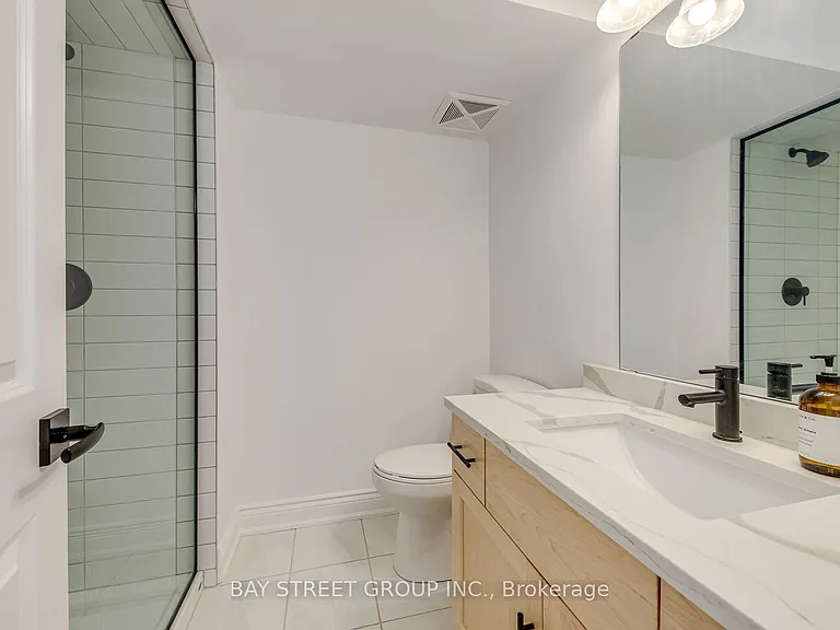 2119 Lillykin St #11 — Photo 32