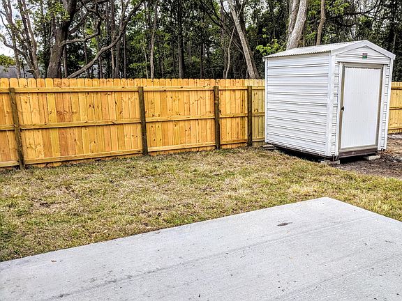 Backyard, Patio, Shed with power