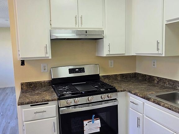 2nd image of 15449 Nordhoff St #14