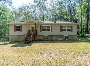 108 Meadow Brook Rd, Matamoras, PA 18336