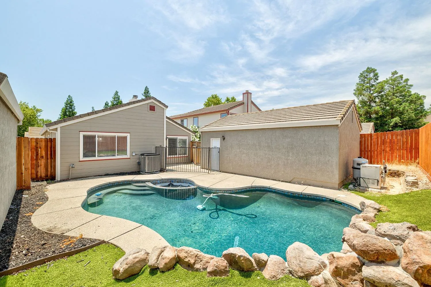 9013 Westpark Dr photo 1