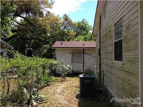 5th image of 2110 Cypress St