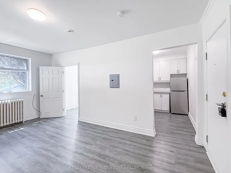 394 Dovercourt Rd #11 — Photo 4