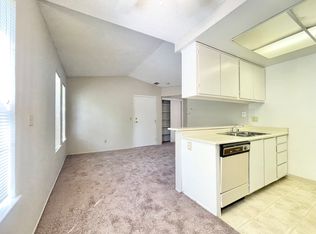 2716 F St APT 4, Sacramento, CA