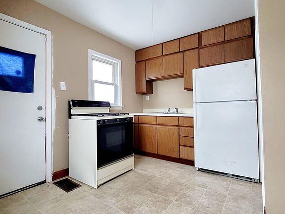 4th image of 1244 N Kaley St