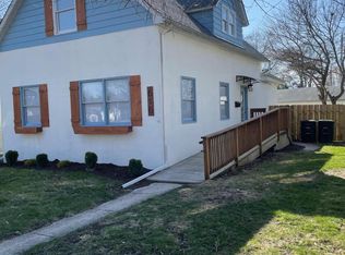 616 Lake St, Hobart, IN 46342