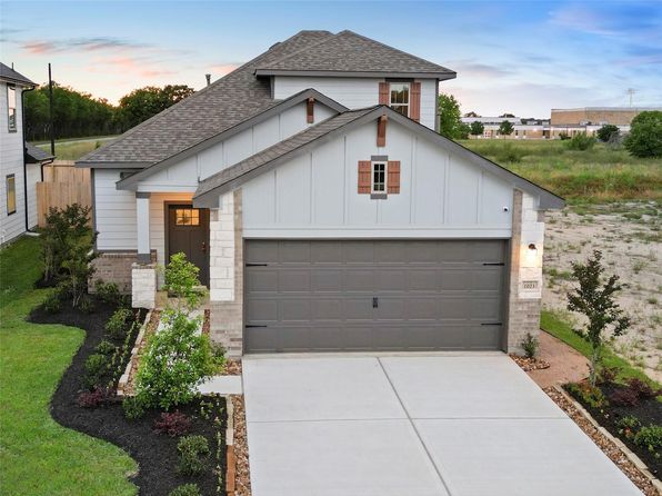 1023 Bluebonnet Dr