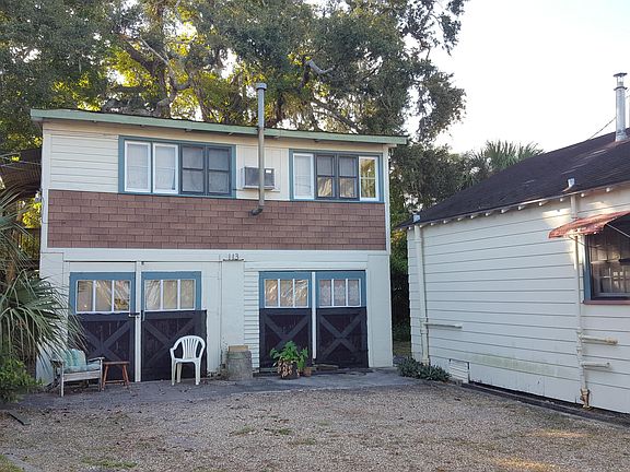 3rd image of 113 Fairview Ave