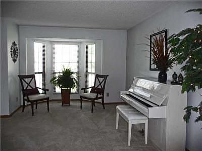 4th image of 3570 Meadowgate Ct