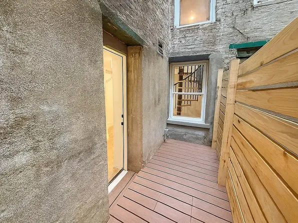 1853 Cornelia Street image 11 of 11