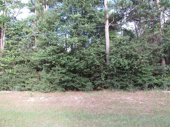 3rd image of 144 Oak Hollow Blvd