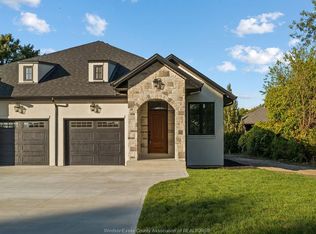 1407 Stuart Blvd, Lasalle, ON N9J1Y5
