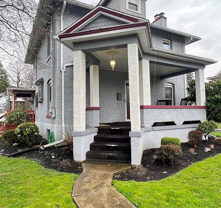 1st image of 705 Cypress St