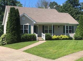 6306 Camden Ct, Crestwood, KY 40014