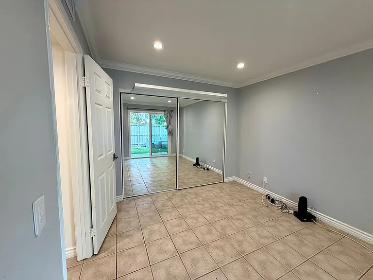 5708 Camelia Ln — Photo 30