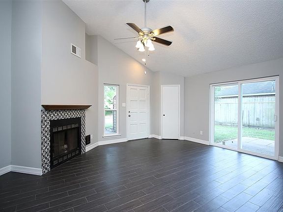 2nd image of 6807 Heather Hollow Dr